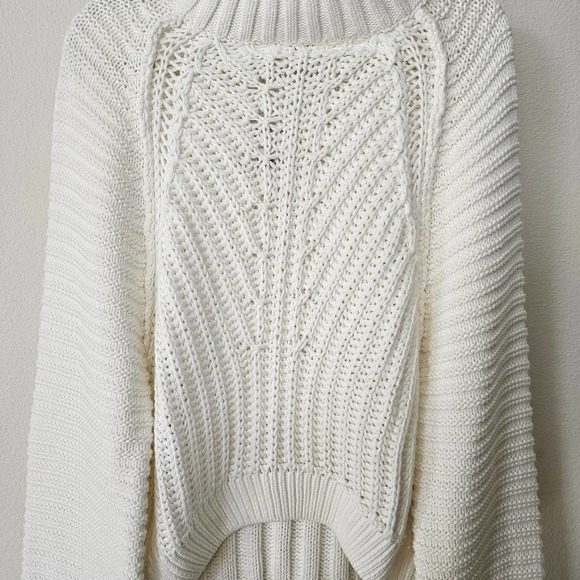 FREE PEOPLE NWT Women's Oversized Sweetheart Ivory Knit Mock Sweater Sz M - Picture 7 of 15